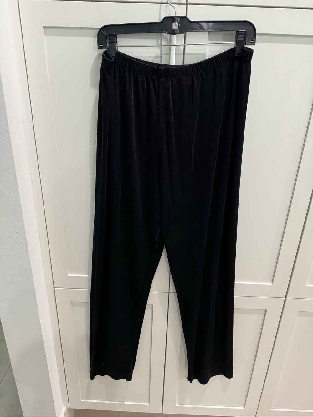 Chico's Black Travelers Black Pant. Size 3 (14/16) easy wear and travel
